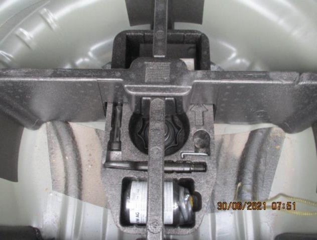 3VWCB7BU2KM129080