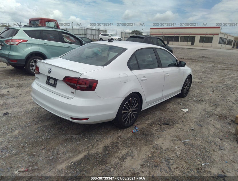 3VWD17AJ3GM258757