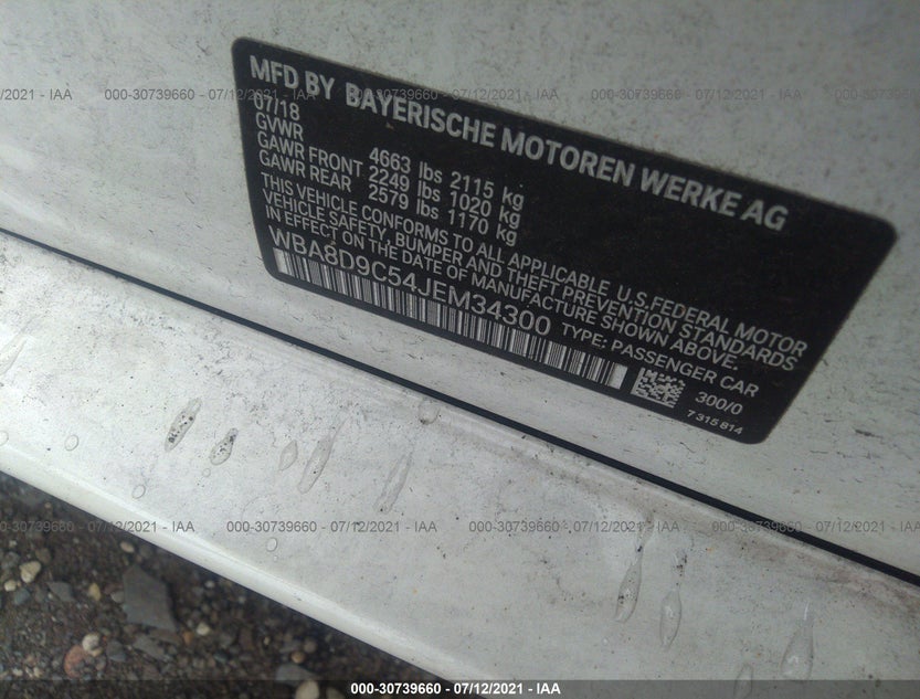 WBA8D9C54JEM34300