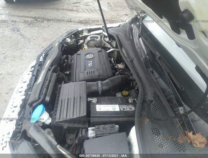 3VW217AU8FM008379