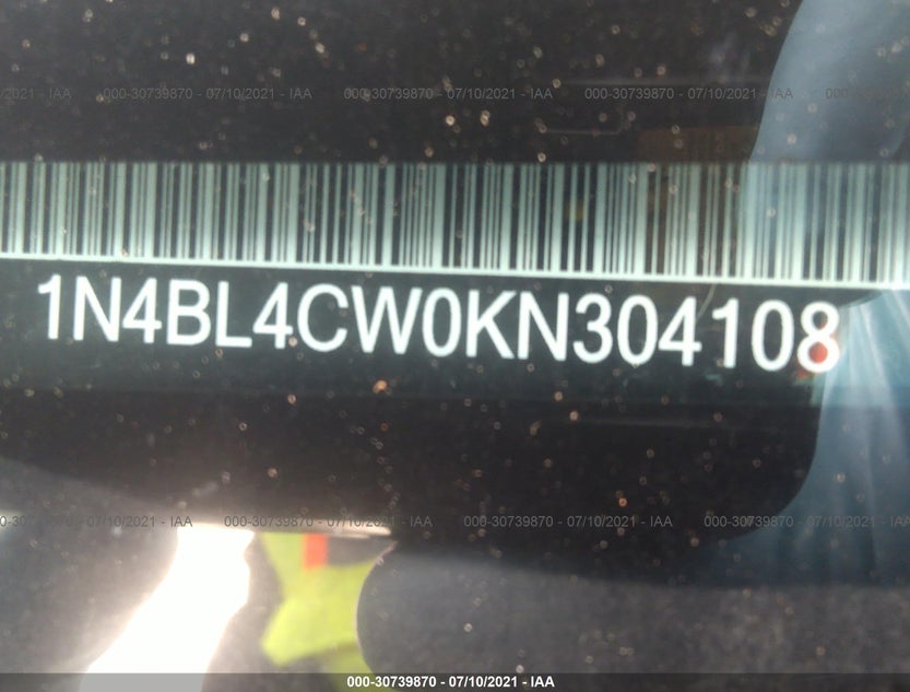 1N4BL4CW0KN304108