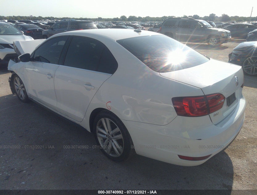 3VW467AJ6CM358279