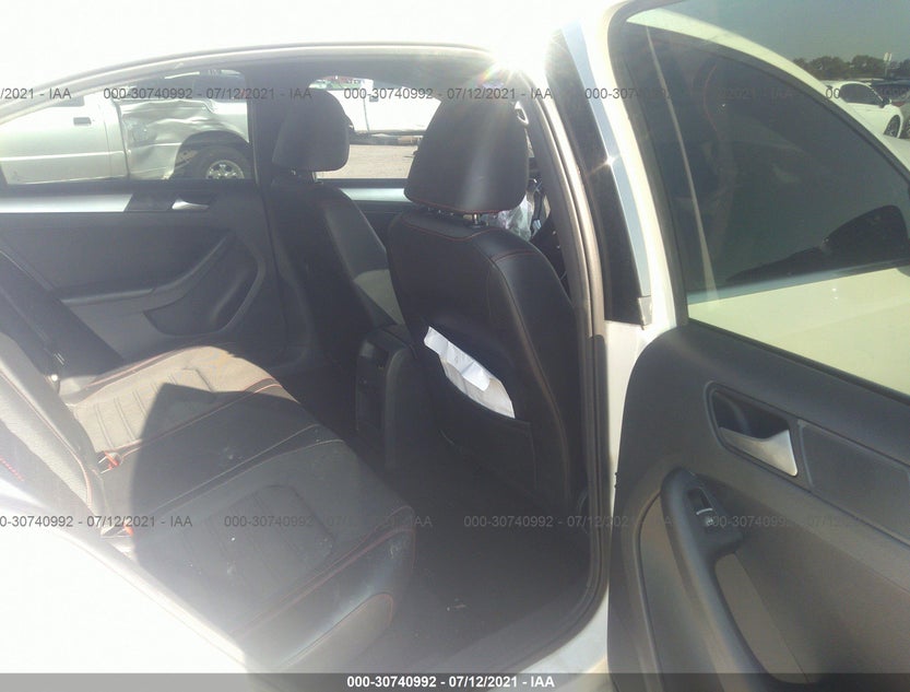 3VW467AJ6CM358279