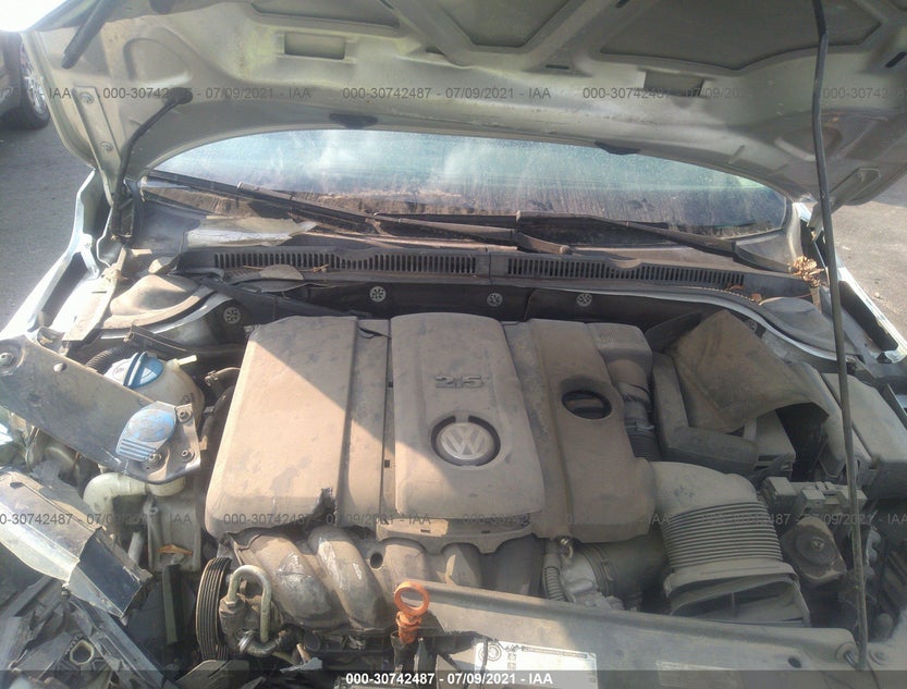 3VWDP7AJ8CM357373