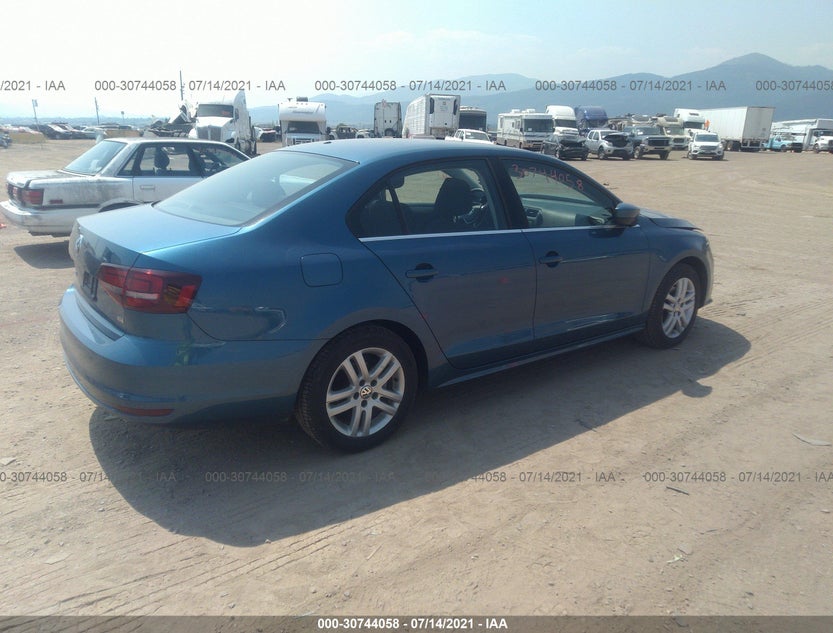 3VW167AJ5HM368389
