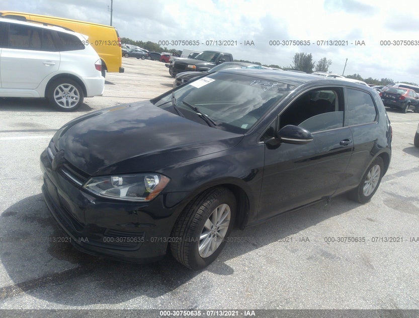 3VW817AU8FM093072