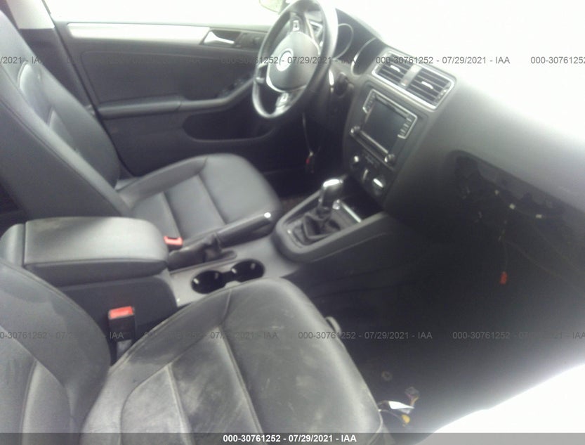 3VWDB7AJ9HM398360