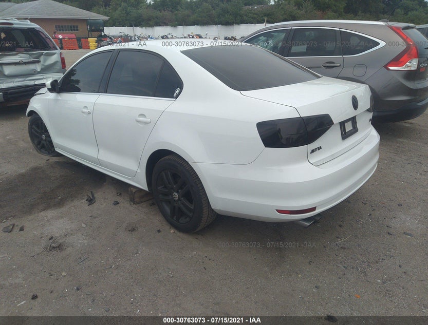 3VW2B7AJ6HM374668