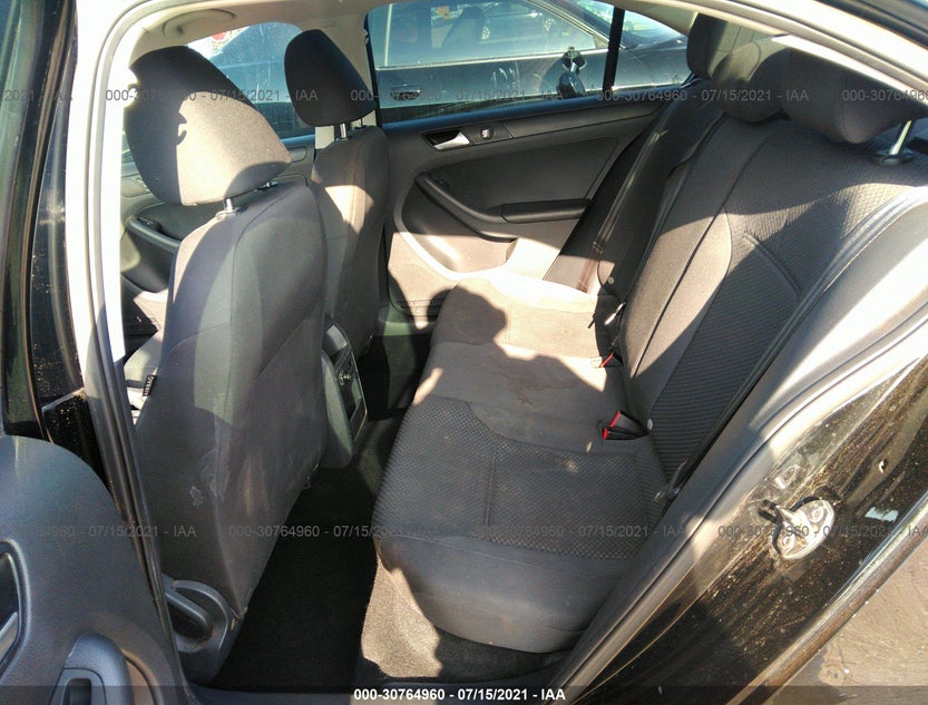 3VW2K7AJ8EM369788