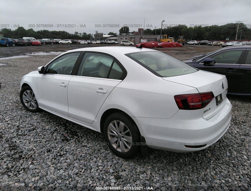 3VWD67AJ5GM308284