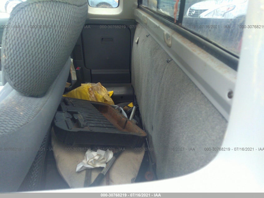 1N6DD26S91C333062 2001 NISSAN NAVARA (FRONTIER) photo no. 8