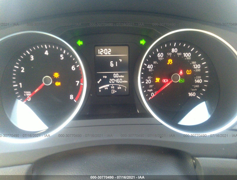 3VW2B7AJ0JM220348