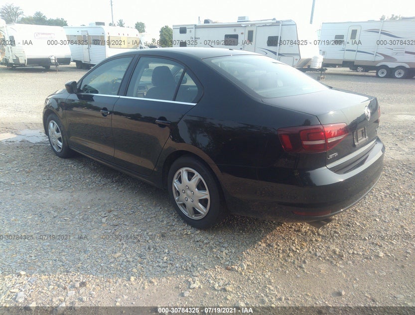 3VW2B7AJ7HM385145