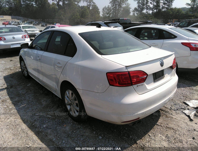 3VWDX7AJ6BM325312