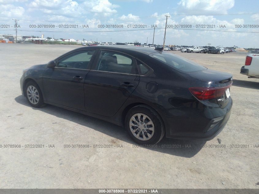 3KPF24AD1ME354345 2021 Kia Forte Fe