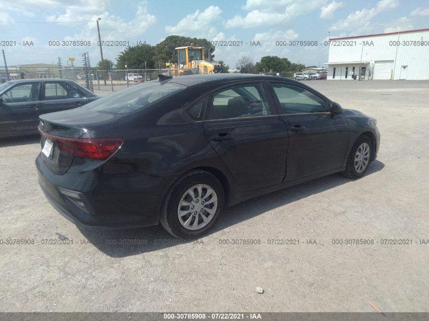 3KPF24AD1ME354345 2021 Kia Forte Fe