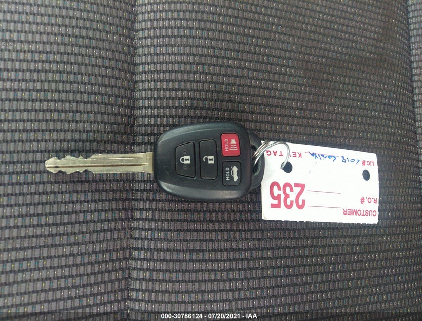 2T1BURHE7JC033828