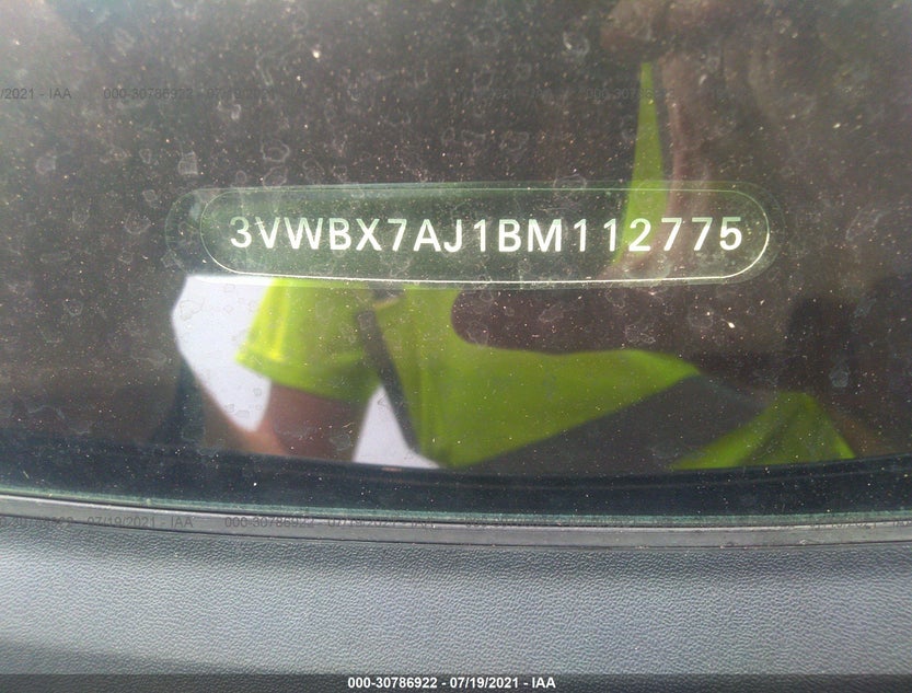 3VWBX7AJ1BM112775