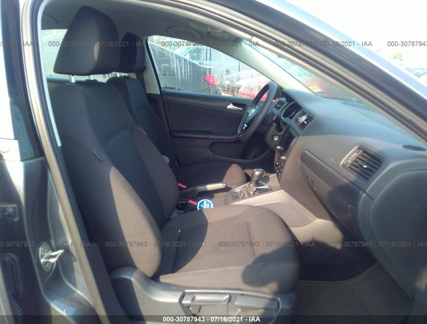 3VW267AJ3GM290858