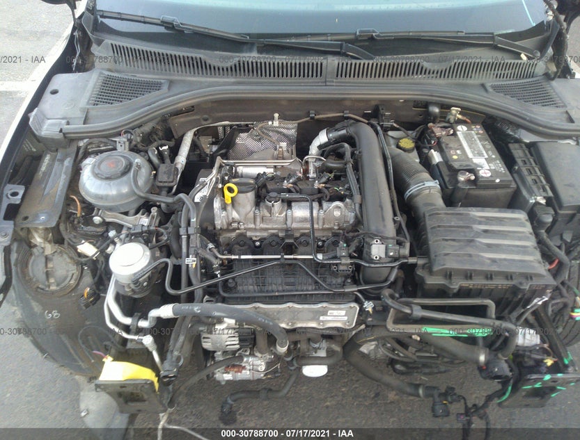 3VWCB7BU2KM142587