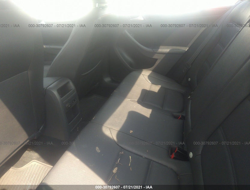 3VWDX7AJ9CM417211