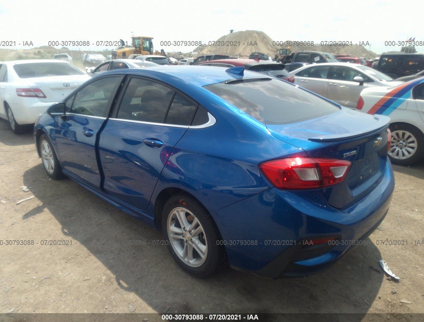 1G1BE5SM8J7178778