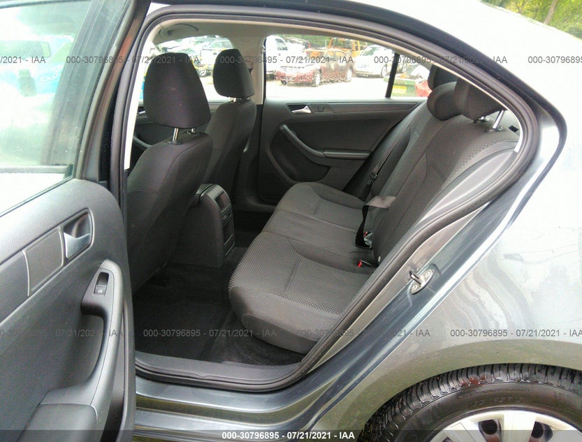 3VW1K7AJ2EM398103
