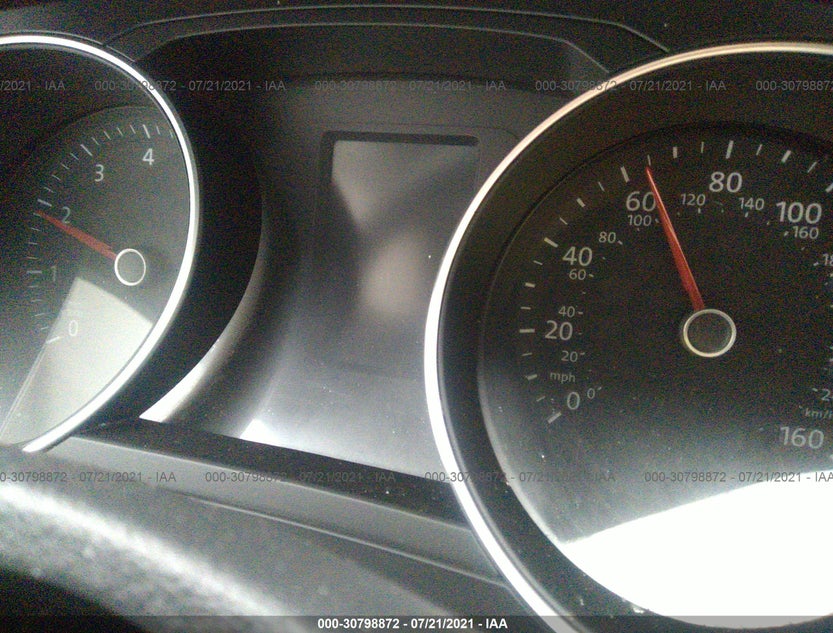 3VW2B7AJ3HM351090