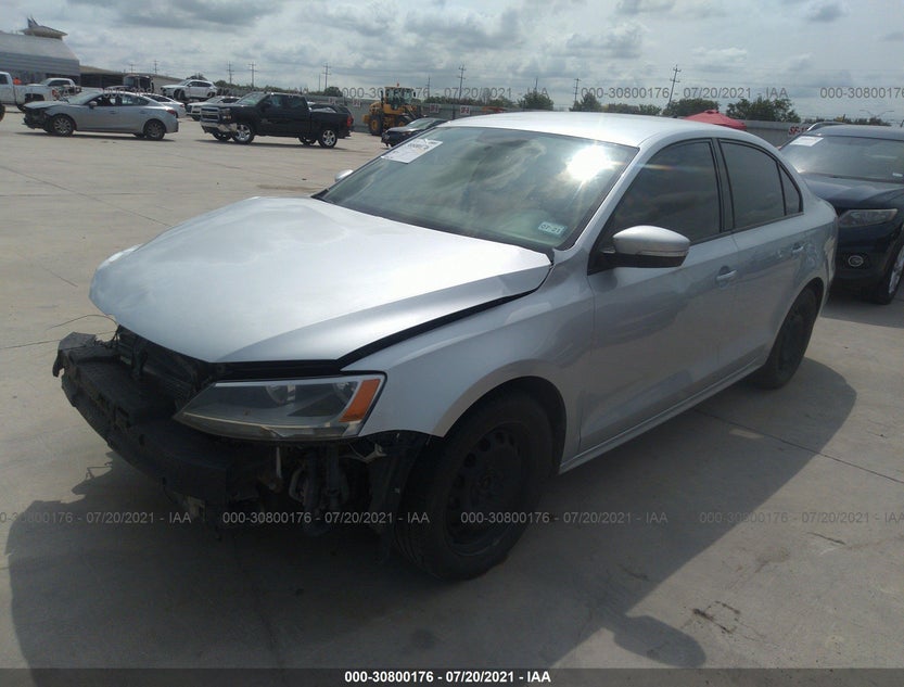 3VWD17AJ8EM262204
