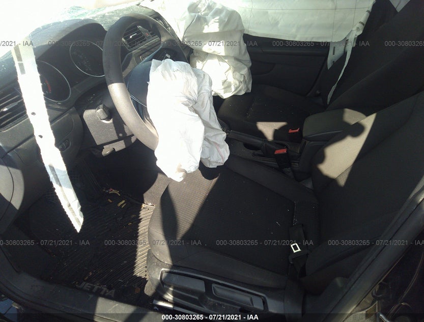 3VW1K7AJ7FM294997