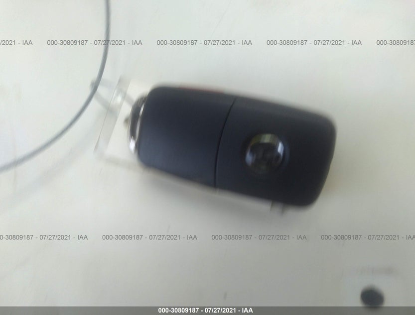 3VWDB7AJ9HM267932
