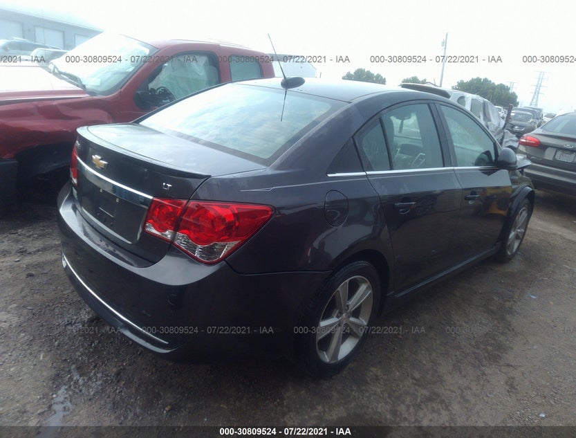 1G1PE5SB3F7157509