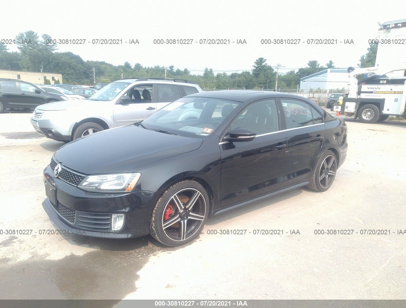 3VW5A7AJ5DM272188