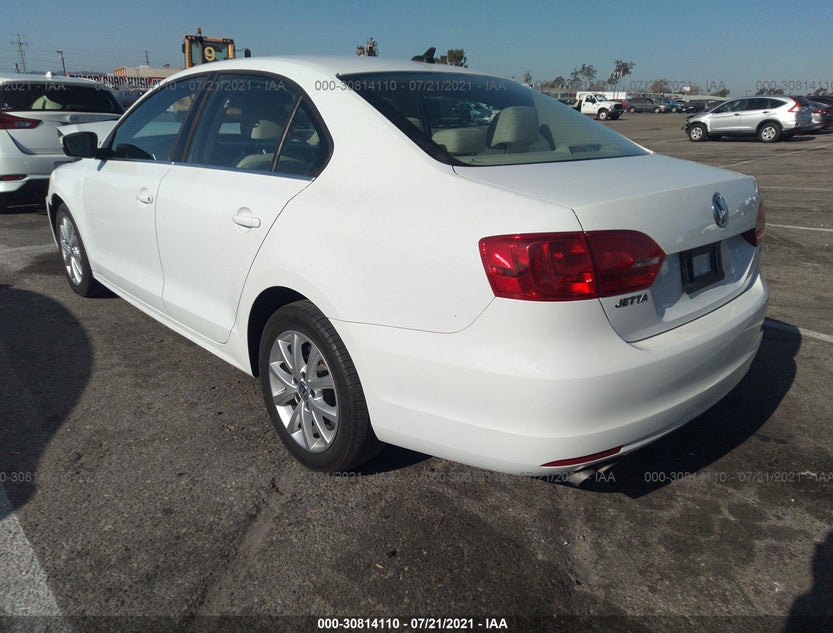 3VWD17AJ0EM422740