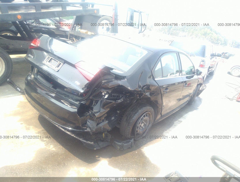3VW2B7AJXHM404917