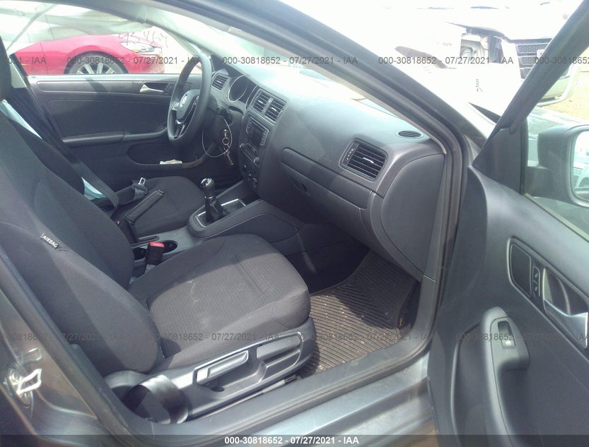 3VW167AJ8GM303115
