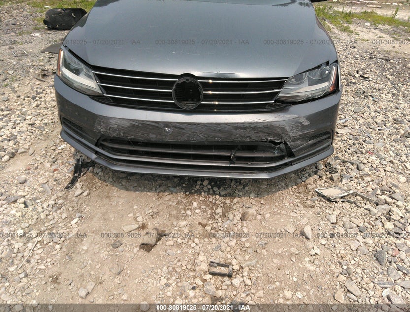 3VW2B7AJ8HM398129