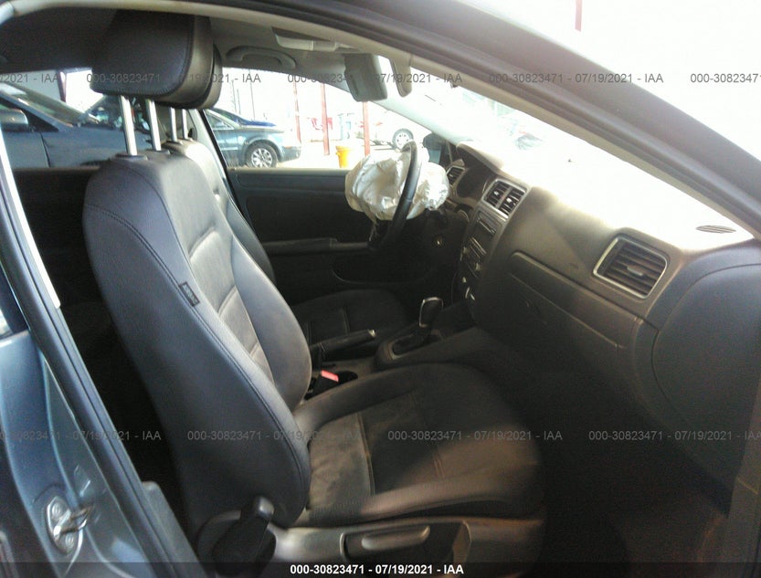 3VWDP7AJ4CM427385