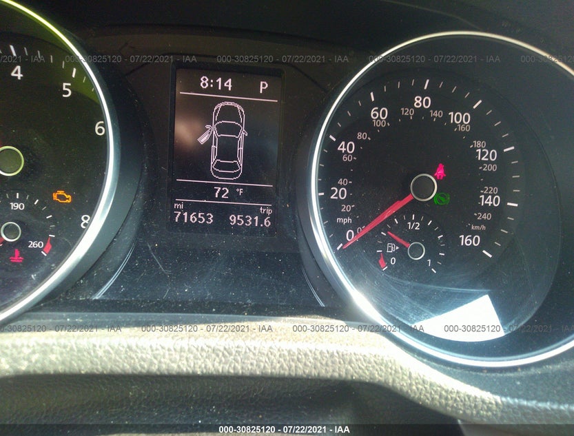 1VWDT7A38GC029990