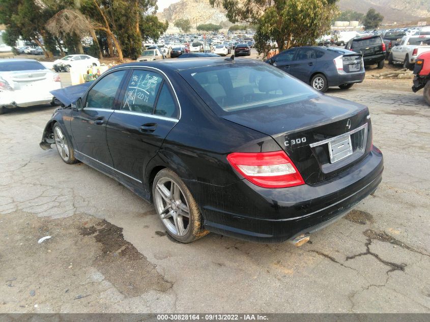 2010 Mercedes-Benz C 300 Sport 4Matic/Luxury 4Matic VIN: WDDGF8BB2AF448187 Lot: 30828164