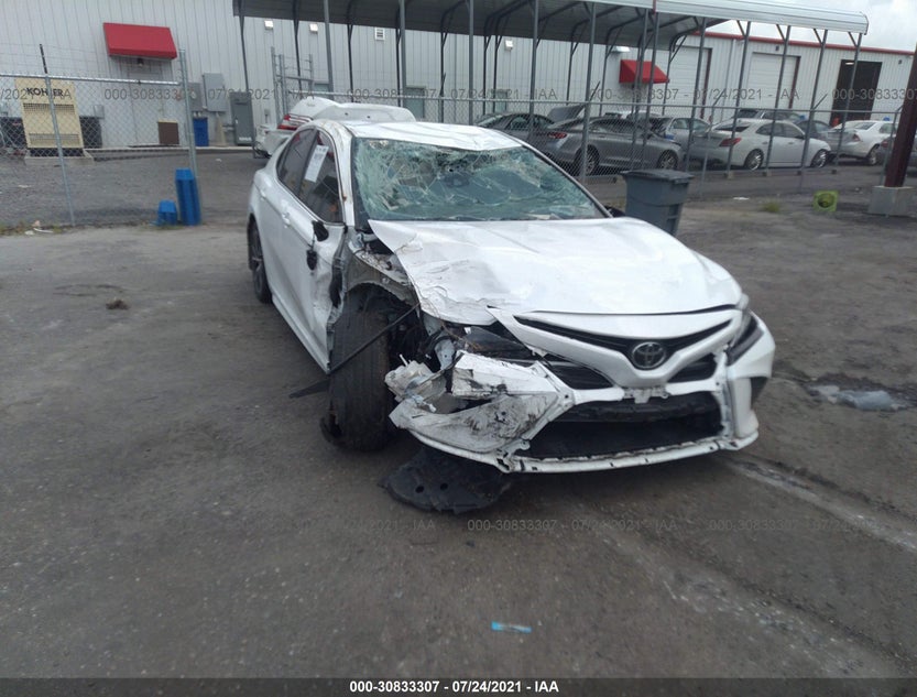4T1B11HK6KU201572