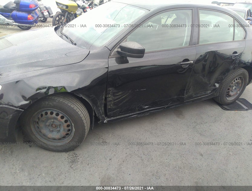 3VW2K7AJ1CM363859