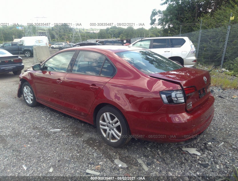 3VW2B7AJ1JM259076