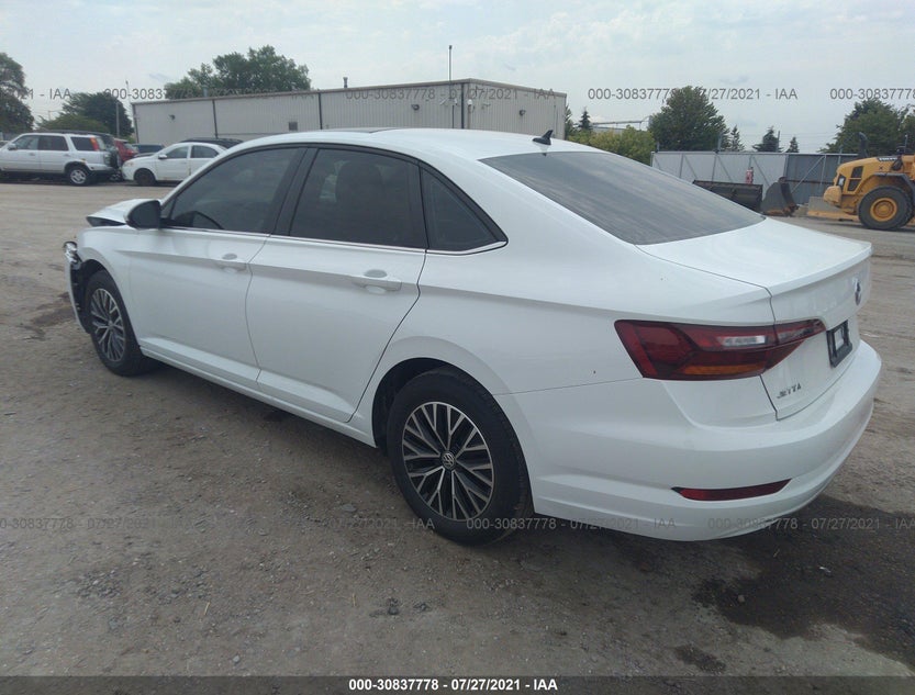 3VWCB7BU0KM213074