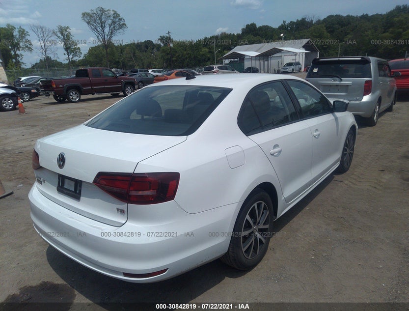 3VWD67AJ3GM392900