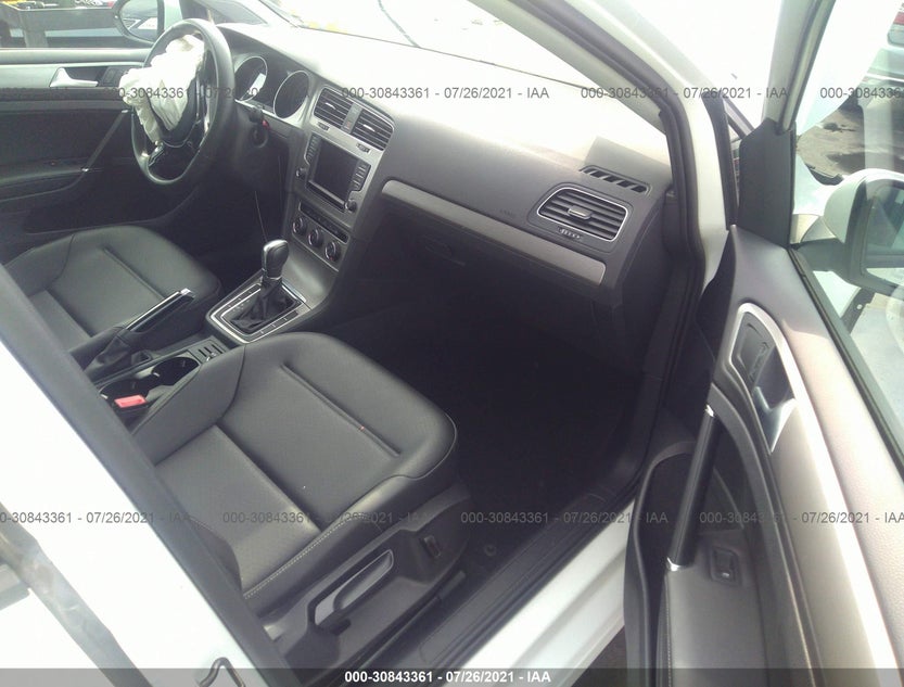 3VW217AU5HM037146