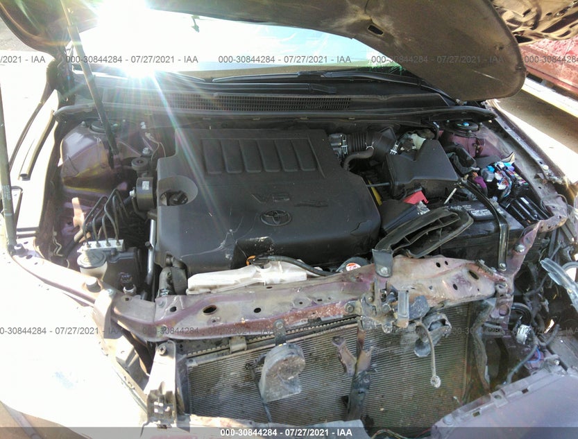 4T1BK1EB1JU279497