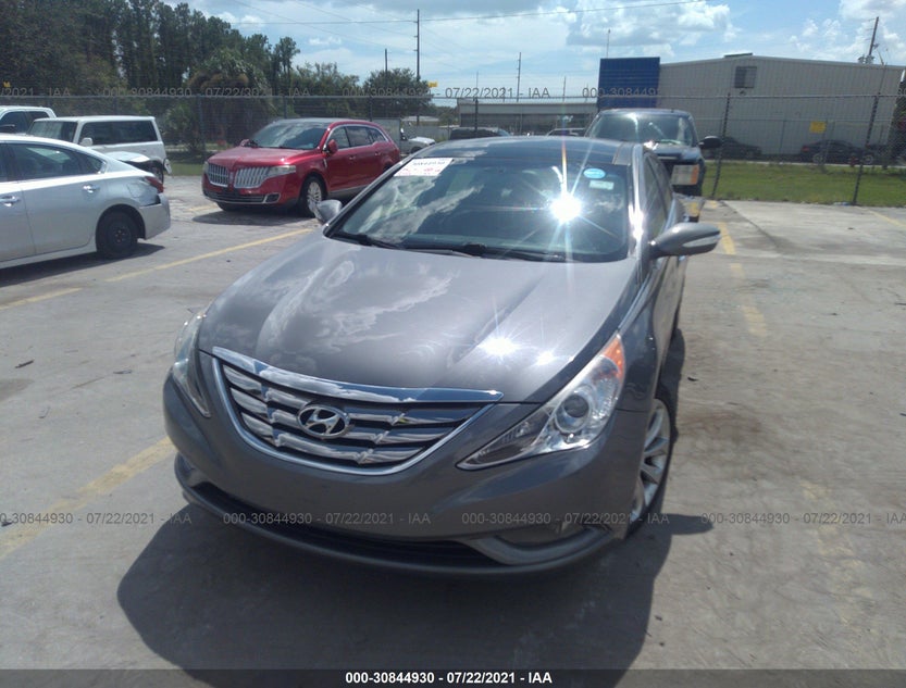 5NPEC4AB1DH561286