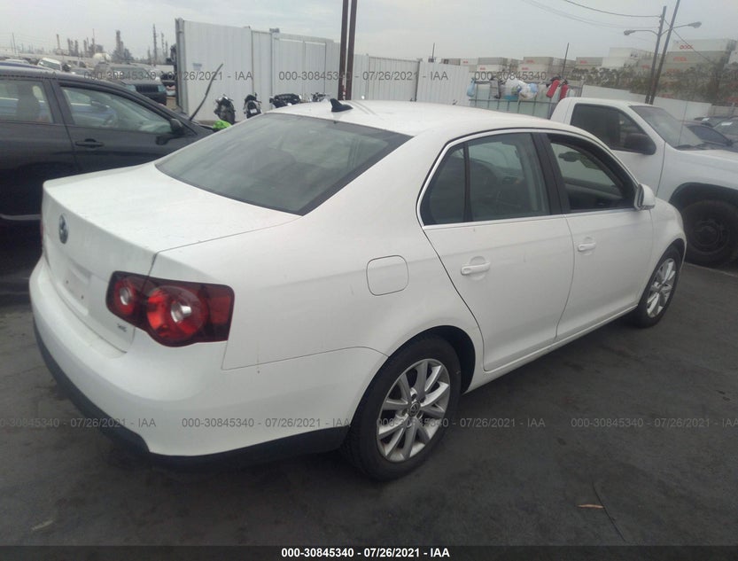 3VWRZ7AJ2AM049497