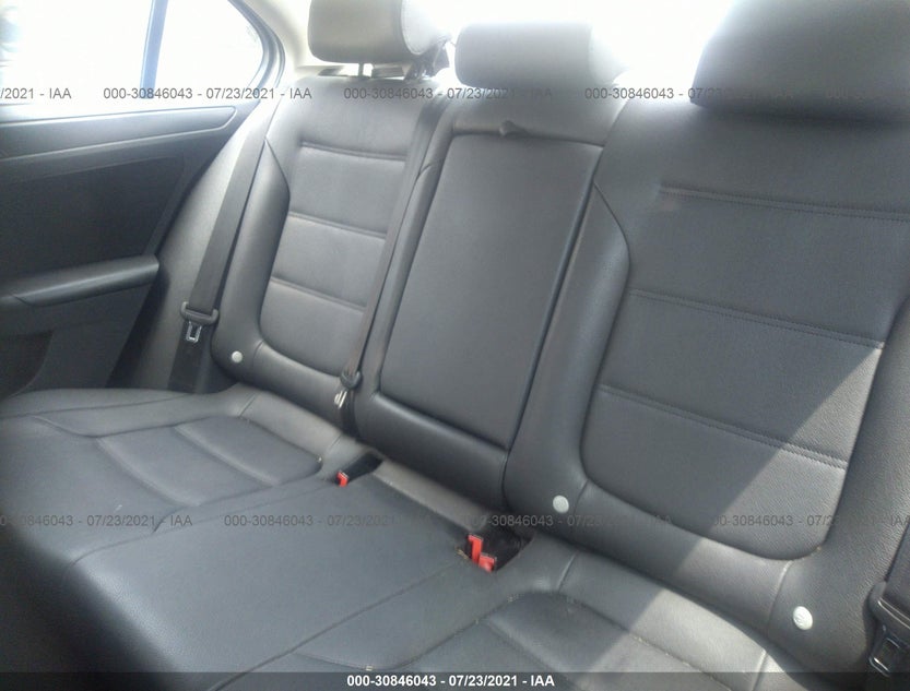 3VWDX7AJ9CM321689